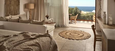 Deluxe Sea View Suite