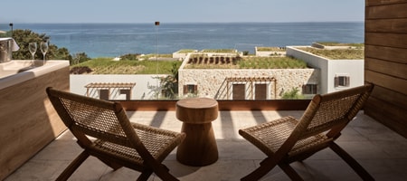 Spa Sea View Jetted Tub Suite