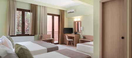 Standard Quadruple Room