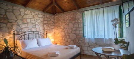 Traditional Stone House Apartment