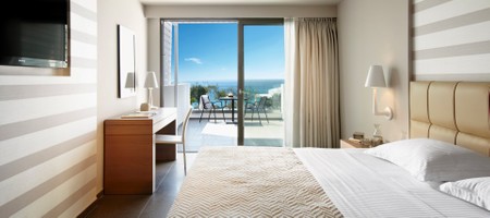 Beachfront Family Junior Suite with Sea View