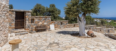Ligaridia Stone & Sea Traditional Apartments