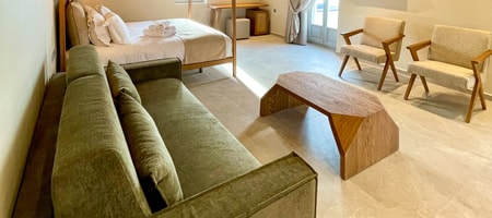 Superior Suite with Outdoor Jacuzzi - Upper Floor