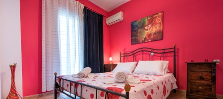Porto Tsi Ostrias Apartments 1-5  persons
