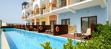Superior Room with Sharing Pool & Garden View