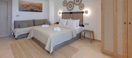 Deluxe Triple Room Sea View