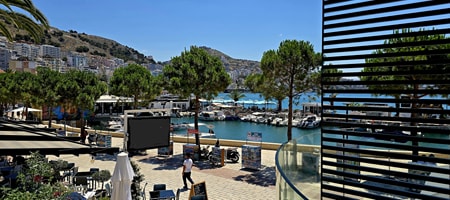 Deluxe Double Room with Side Sea View