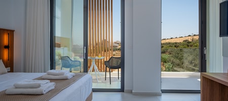 105 - Superior Family - Two Level - Suite With Sea View 2