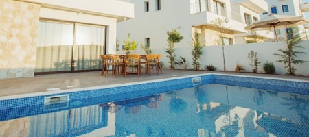 4 Bedroom Villa