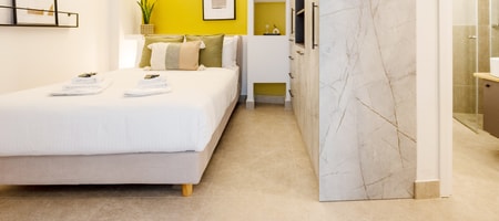 Small apt in the heart of Plaka.