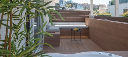 Apt with Bathtub-Acropolis view!
