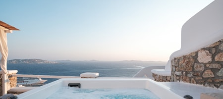 The Serenity Seaview Suite with Outdoor Hot Tub