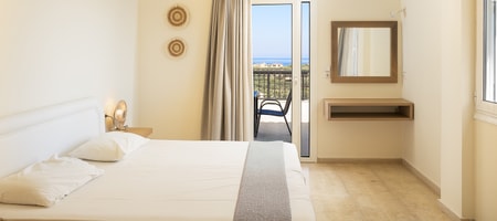 Two Bedroom Maisonette with Sea View