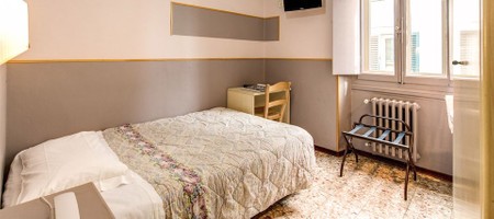 Single Room with Shared Bathroom