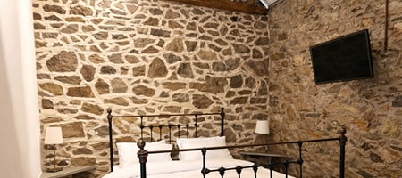 Mansion Cottage with Patio