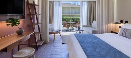 Grand Tropical Cozy Suite