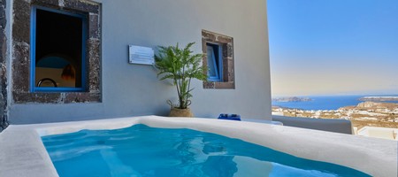 Sunset Suite with Heated Private Plunge Pool 