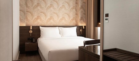 Economy Room