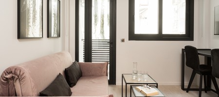 EASY 1-Bedroom Apartment