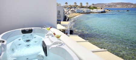Little Venice Villa with Outdoor Jacuzzi