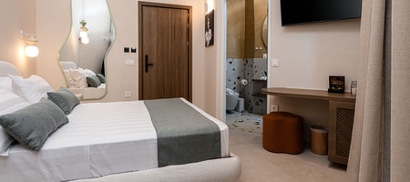 Deluxe Double Room (Jackie Kennedy)