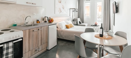 Deluxe Studio Suite