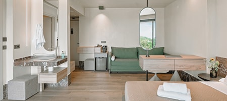 Junior Suite with Jacuzzi