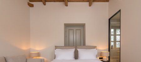 Grand Elegant Trio Room