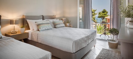 Triple Room with Sea View