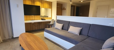 Deluxe Sea View Suite