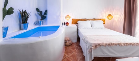 Jacuzzi Suite sea side view