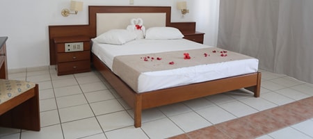 Economy Double Room Side Sea View