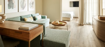 Superior Family Room Garden/Resort View
