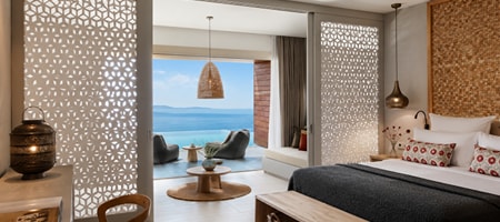 Family Room Swim Up Sea View