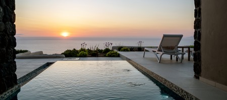 Deluxe Private Villa with Pool and Sea View