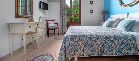 Triple Garden View Studio