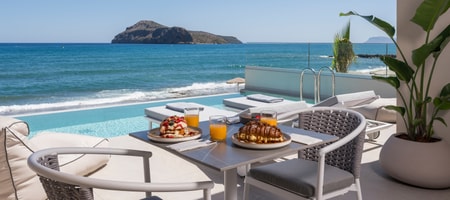 Sunrise Suite - Two Bedrooms with Private Pool and Beach Access