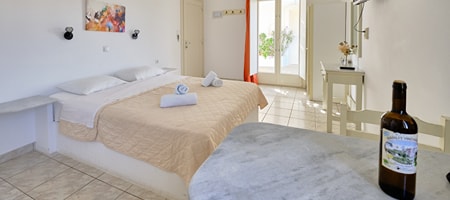 Studio (2 Adults)