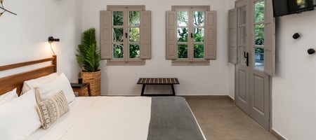 Cocoon Room Garden or Pool View