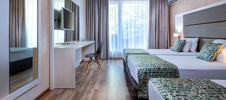 Luxury Triple Rooms Sea Side View