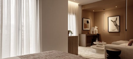 Open Plan Suite with Private Pool