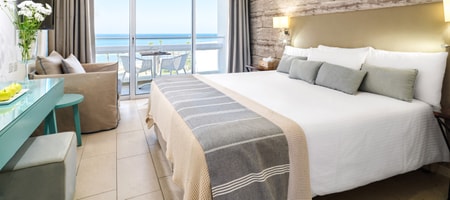 Double/ Twin Room Sea View