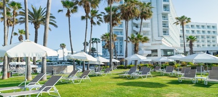 Leonardo Plaza Cypria Maris Beach Hotel & Spa
