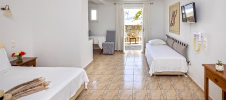 Triple Room with Garden View