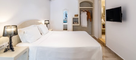Junior Suite with Outdoor Jetted Tub