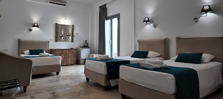 Standard Quadruple Room