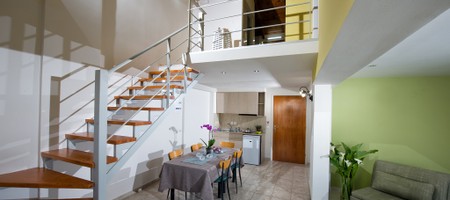 Superior Two Bedroom Apartment with Pool View - Split Level