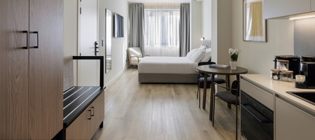 Plaka Comfort Studio