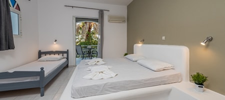 Comfort Triple Room