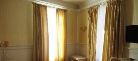 Double or Twin Room with Terrace Front Lake View